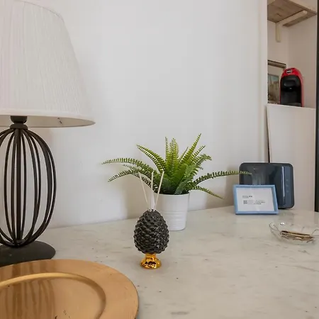 Luxury Flat Between Navigli And Duomo - Sambuco * Milano