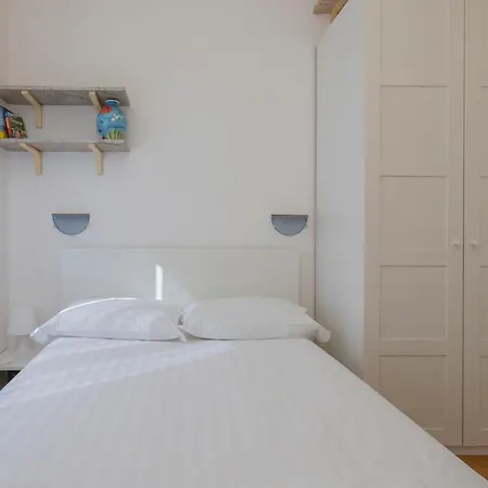 Luxury Flat Between Navigli And Duomo - Sambuco * Milán