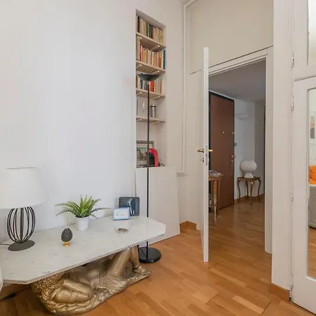 Luxury Flat Between Navigli And Duomo - Sambuco Milán