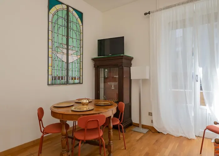Luxury Flat Between Navigli And Duomo - Sambuco Apartment